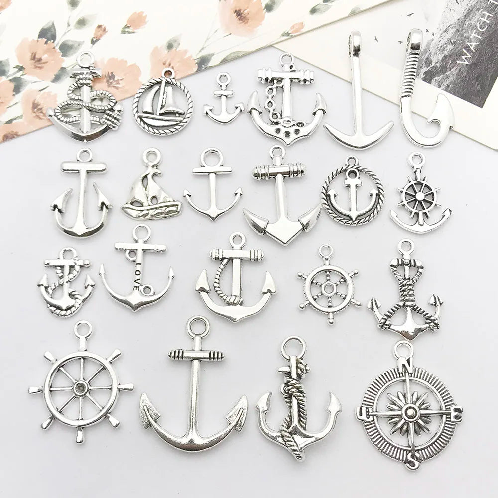 Milagritos Místicos: Kit de 20 Amuletos de Fe y Protección